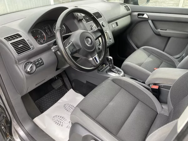 Volkswagen Touran 2.0TDi 140PS DSG TAŽNÉ - foto 26
