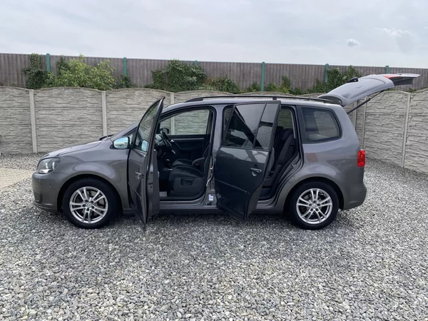 Volkswagen Touran 2.0TDi 140PS DSG TAŽNÉ - foto 39