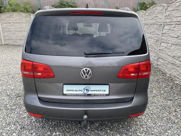 Volkswagen Touran 2.0TDi 140PS DSG TAŽNÉ - foto 4