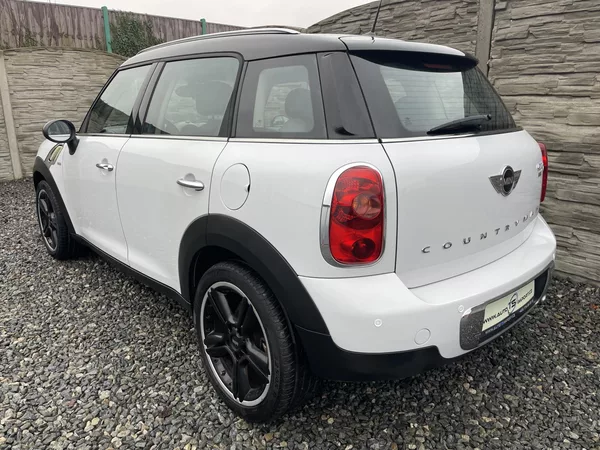 Mini Countryman 2.0SD 110PS COOPER D AUTOMAT!! - foto 3
