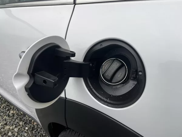 Mini Countryman 2.0SD 110PS COOPER D AUTOMAT!! - foto 38