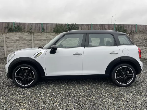Mini Countryman 2.0SD 110PS COOPER D AUTOMAT!! - foto 8