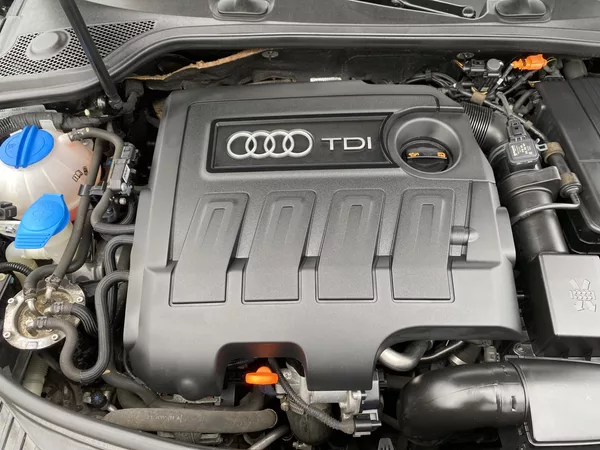 Audi A3 1.6TDi 105PS S-TRON 150TKM CZ! - foto 83