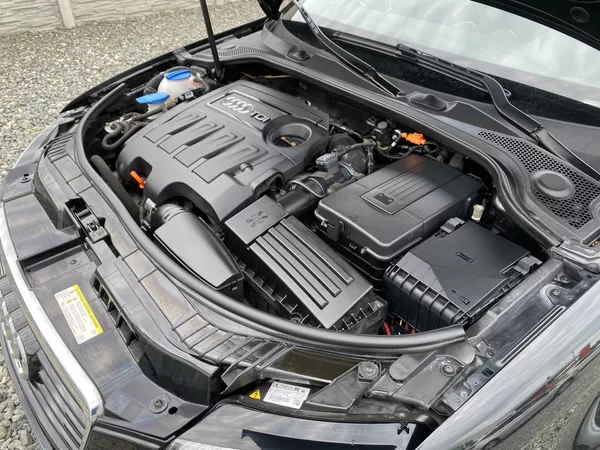 Audi A3 1.6TDi 105PS S-TRON 150TKM CZ! - foto 87