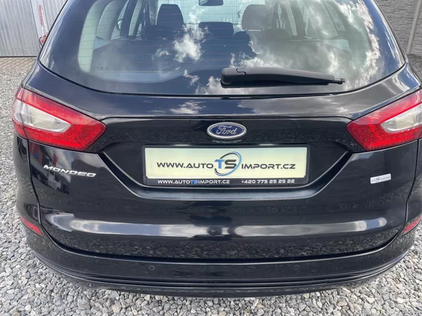 Ford Mondeo 2.0TDCi 150PS MANUAL COMBI STK - foto 41