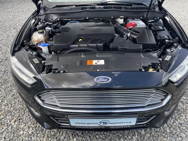 Ford Mondeo 2.0TDCi 150PS MANUAL COMBI STK - foto 79