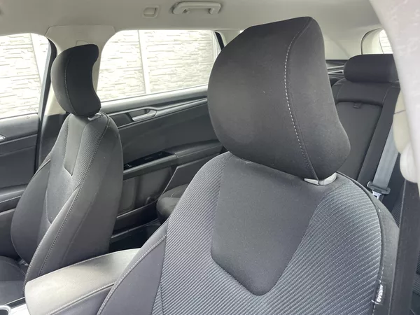 Ford Mondeo 2.0TDCi 150PS MANUAL COMBI STK - foto 97