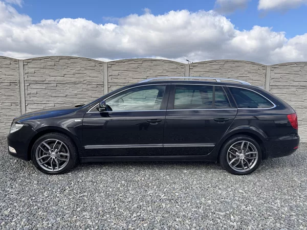 Škoda Superb 2.0TDi 170PS 6R 4x4 0% KOROZE!