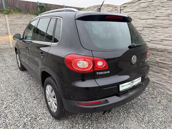 Volkswagen Tiguan 140PS 4x4 DSG PANORAMA - foto 4
