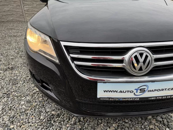 Volkswagen Tiguan 140PS 4x4 DSG PANORAMA - foto 70