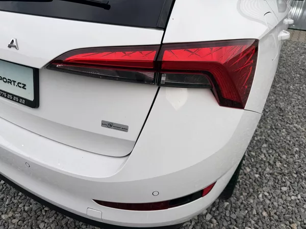 Škoda Scala 1.6TDi 115PS 6R STYLE LED STK! - foto 43