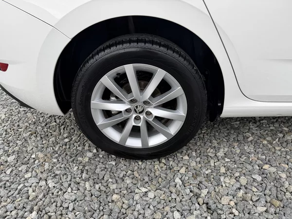 Škoda Scala 1.6TDi 115PS 6R STYLE LED STK! - foto 49