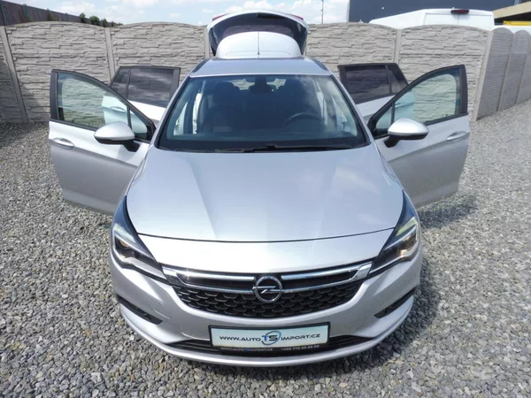 Opel Astra 1.6CDT-i 110PS NEW MODEL CENA! - foto 100