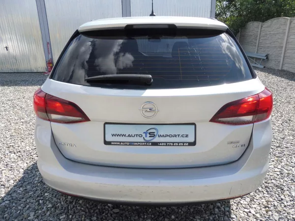 Opel Astra 1.6CDT-i 110PS NEW MODEL CENA! - foto 12