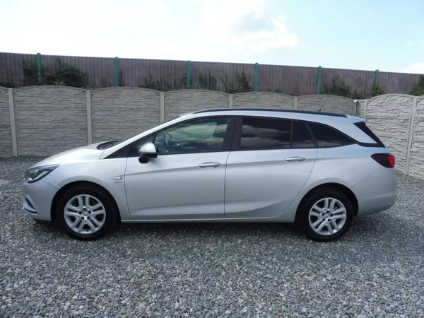 Opel Astra 1.6CDT-i 110PS NEW MODEL CENA! - foto 14