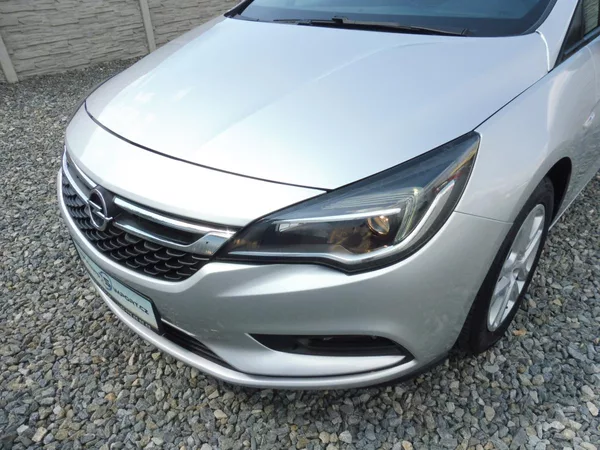 Opel Astra 1.6CDT-i 110PS NEW MODEL CENA! - foto 16