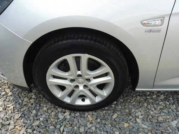 Opel Astra 1.6CDT-i 110PS NEW MODEL CENA! - foto 18