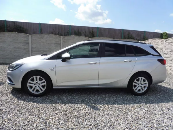 Opel Astra 1.6CDT-i 110PS NEW MODEL CENA! - foto 5