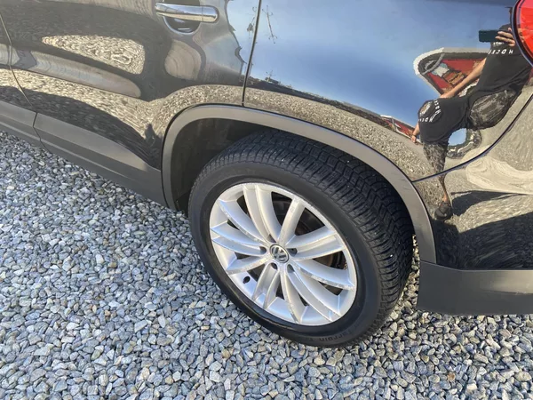 Volkswagen Tiguan 2.0TDi 4x4 135PS GOAL PĚKNÝ!!! - foto 33