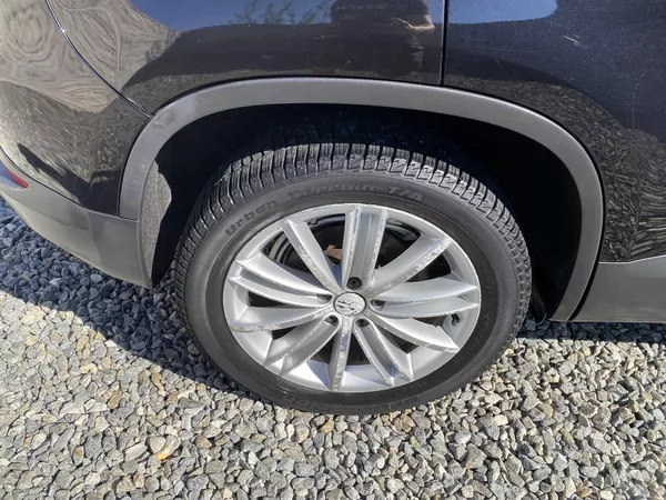Volkswagen Tiguan 2.0TDi 4x4 135PS GOAL PĚKNÝ!!! - foto 48