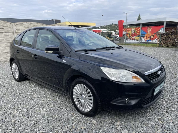 Ford Focus 1.6i 16V 100PS LPG HATCHBACK!! - foto 10
