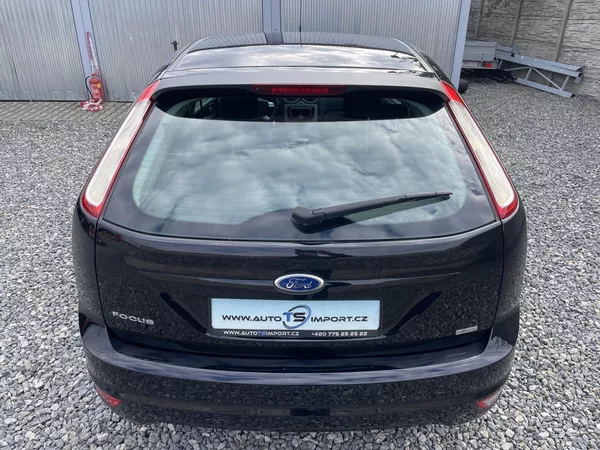 Ford Focus 1.6i 16V 100PS LPG HATCHBACK!! - foto 14