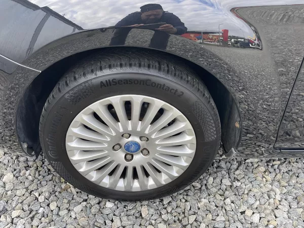 Ford Focus 1.6i 16V 100PS LPG HATCHBACK!! - foto 19
