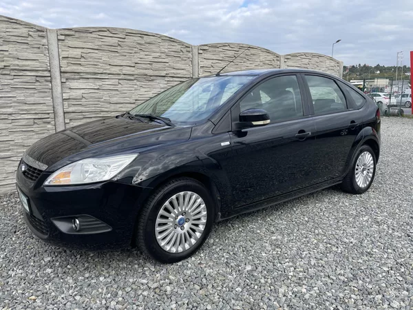 Ford Focus 1.6i 16V 100PS LPG HATCHBACK!! - foto 2
