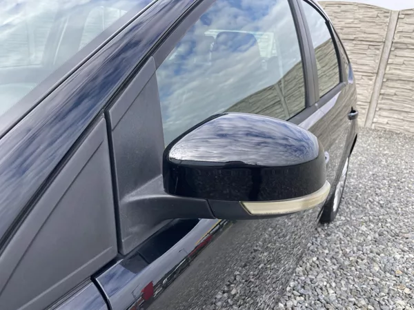 Ford Focus 1.6i 16V 100PS LPG HATCHBACK!! - foto 25