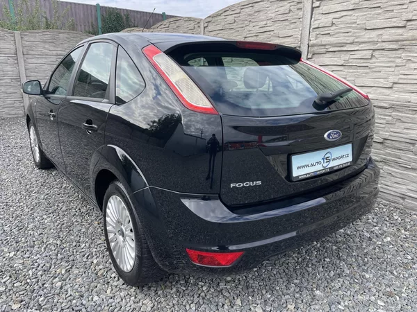 Ford Focus 1.6i 16V 100PS LPG HATCHBACK!! - foto 3