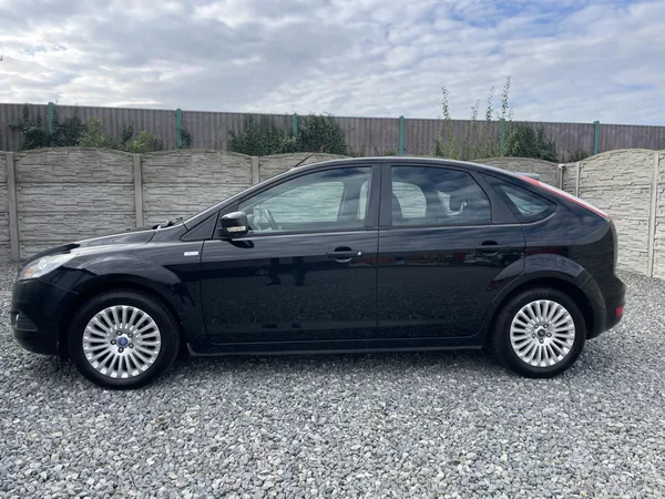 Ford Focus 1.6i 16V 100PS LPG HATCHBACK!! - foto 5