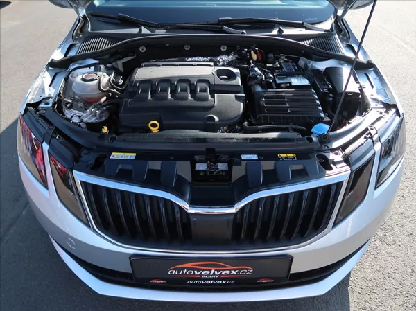 Škoda Octavia 1,6 TDi,85kW,1majČR,Serv.k,DPH - foto 20