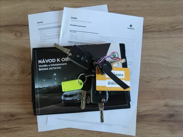 Škoda Octavia 1,6 TDi,85kW,1majČR,Serv.k,DPH - foto 23