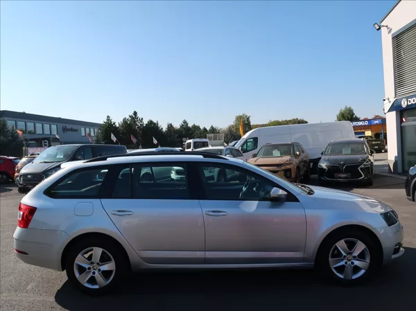 Škoda Octavia 1,6 TDi,85kW,1majČR,Serv.k,DPH - foto 6