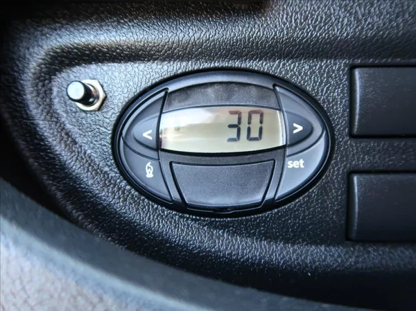 Citroën Jumper 2,2 BHDi,103kW,1majČR,L4H2,DPH - foto 15