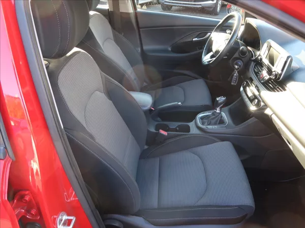 Hyundai i30 1,0 T-GDi,88kW,NovéČR,Serv.kn. - foto 13