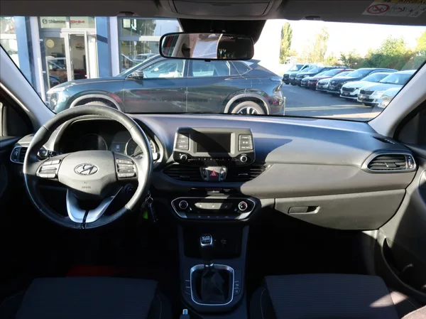Hyundai i30 1,0 T-GDi,88kW,NovéČR,Serv.kn. - foto 16