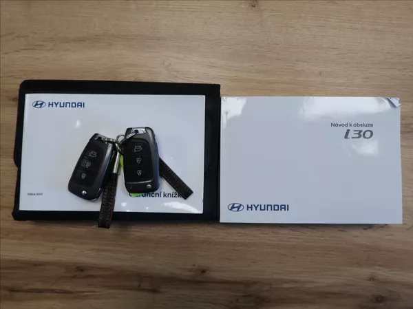 Hyundai i30 1,0 T-GDi,88kW,NovéČR,Serv.kn. - foto 23