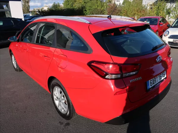 Hyundai i30 1,0 T-GDi,88kW,NovéČR,Serv.kn. - foto 4