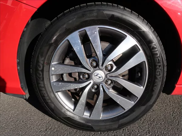 Hyundai i30 1,0 T-GDi,88kW,1majČR,Klima - foto 23