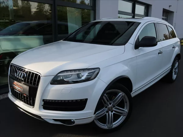 Audi Q7 3,0 TDi,176kW,NovéČR,7míst