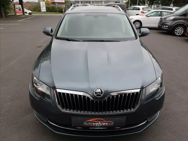Škoda Superb 2,0 TDi,103kW,NovéČR,Elegance - foto 7
