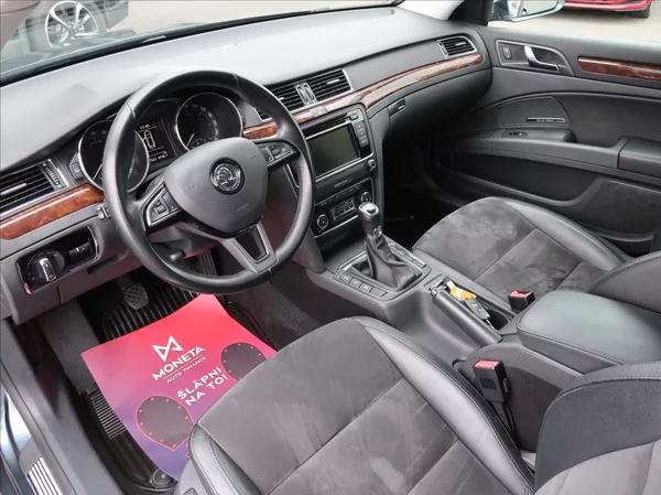 Škoda Superb 2,0 TDi,103kW,NovéČR,Elegance - foto 9