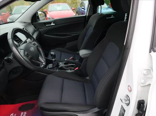Hyundai Tucson 1,7 CRDi,85kW,NovéČR,GOCZECH! - foto 12