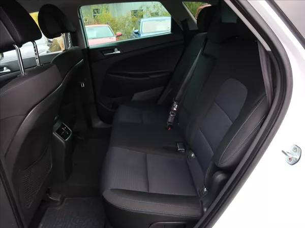 Hyundai Tucson 1,7 CRDi,85kW,NovéČR,GOCZECH! - foto 19