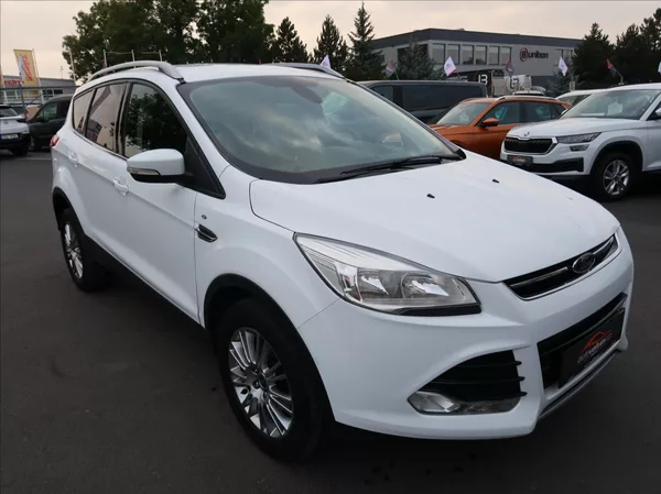 Ford Kuga 1,6 EcoBoost,110kW,NovéČR,tažn - foto 2