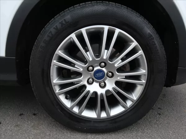 Ford Kuga 1,6 EcoBoost,110kW,NovéČR,tažn - foto 22
