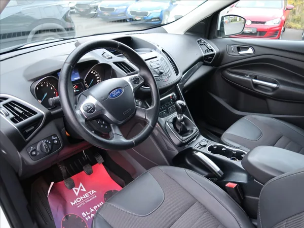 Ford Kuga 1,6 EcoBoost,110kW,NovéČR,tažn - foto 9