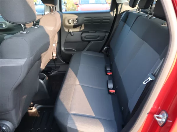 Citroën C3 Aircross 1,2 PT,81kW,NovéČR,Serv.kn. - foto 17