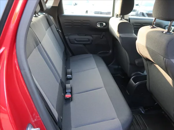 Citroën C3 Aircross 1,2 PT,81kW,NovéČR,Serv.kn. - foto 18